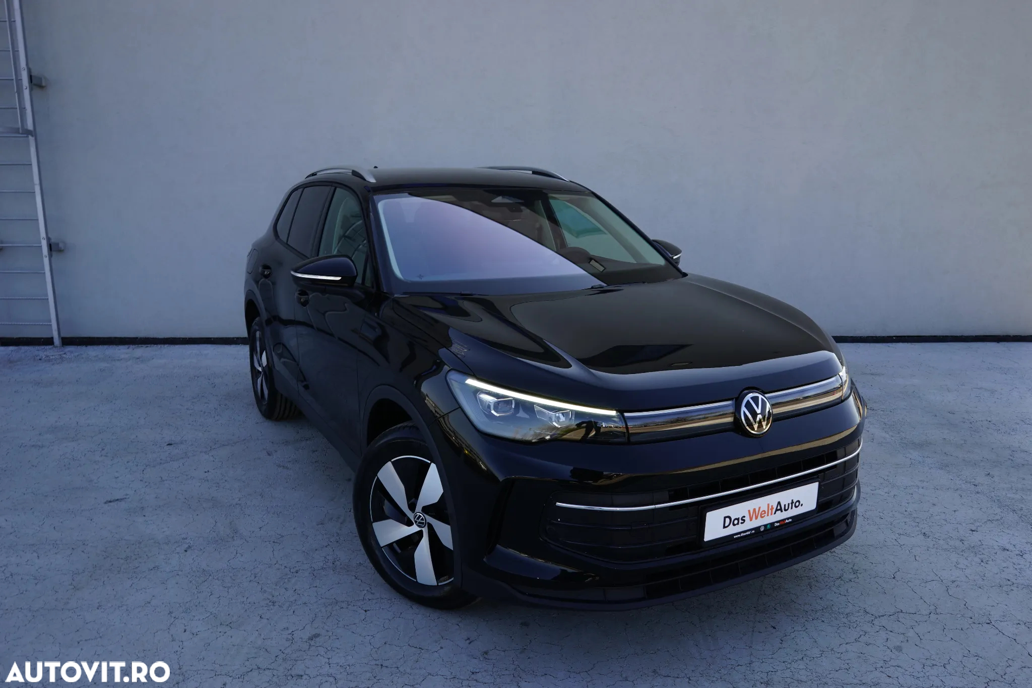 Volkswagen Tiguan 1.5 eTSI DSG MHEV Life - 8