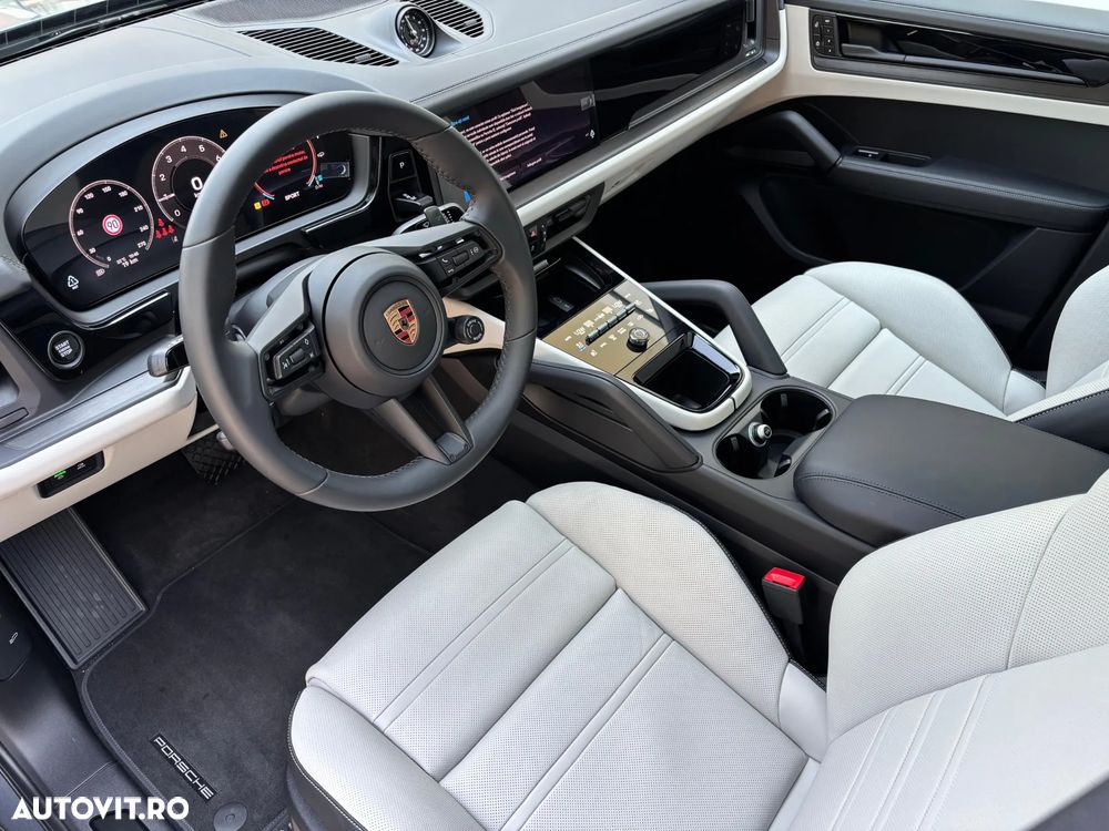 Porsche Cayenne Coupe E-Hybrid Tiptronic S Black Edition - 12