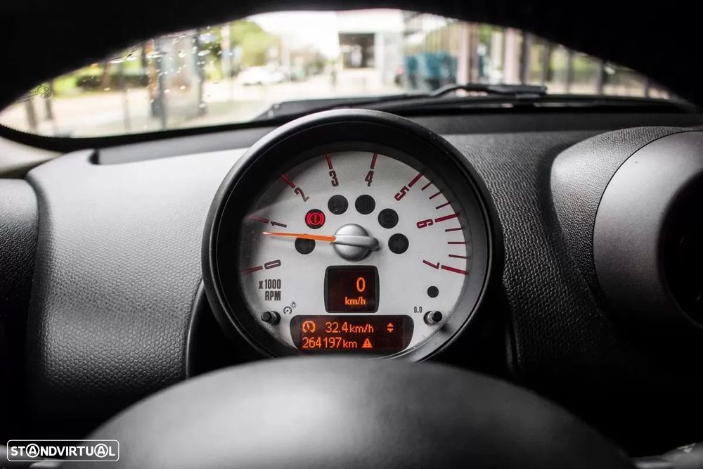 MINI Countryman One D - 15