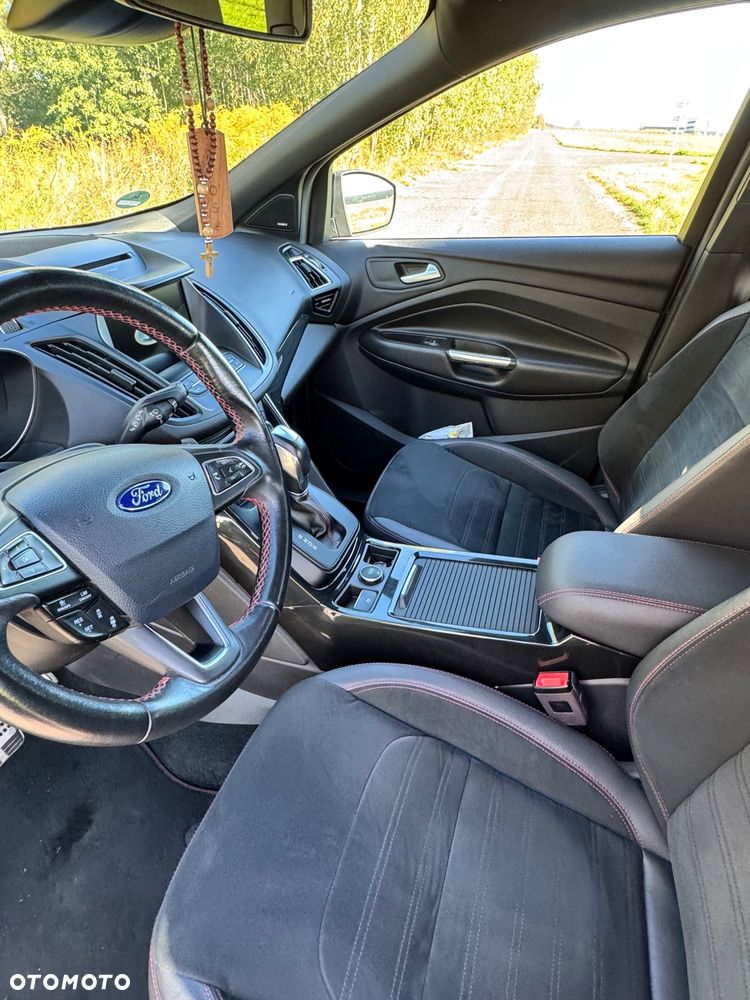 Ford Kuga - 14