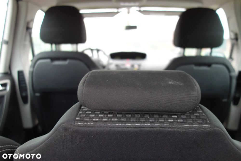 Citroën C4 Picasso 1.6 HDi FAP ESG6 Confort - 13