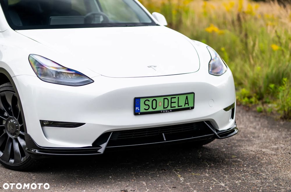 Tesla Y Model RWD - 12