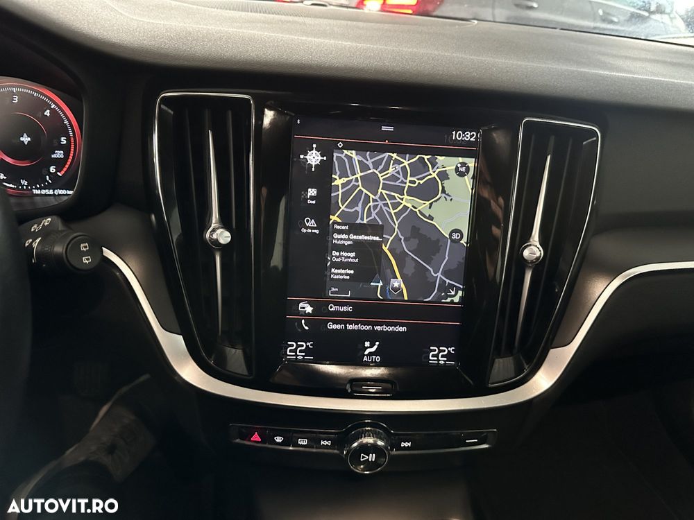 Volvo V60 D3 DRIVe Kinetic - 16