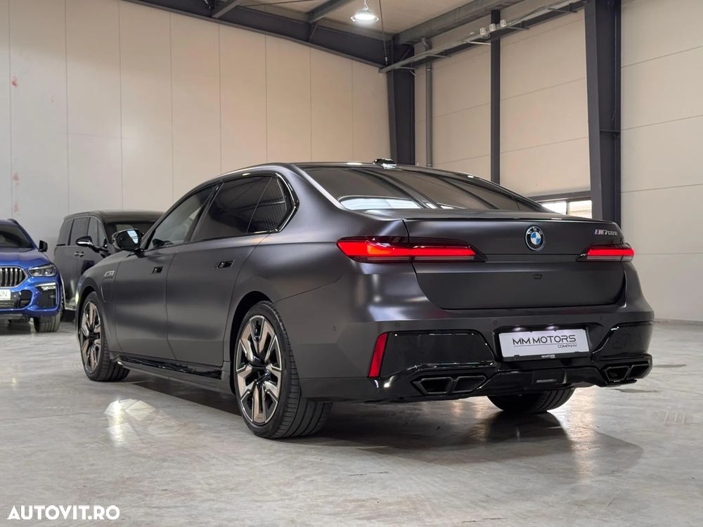 BMW M7 M760e xDrive AT PHEV - 6