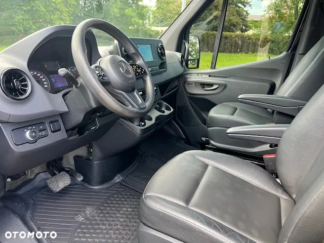 Mercedes-Benz Sprinter 4x4 3.0V6 - 8