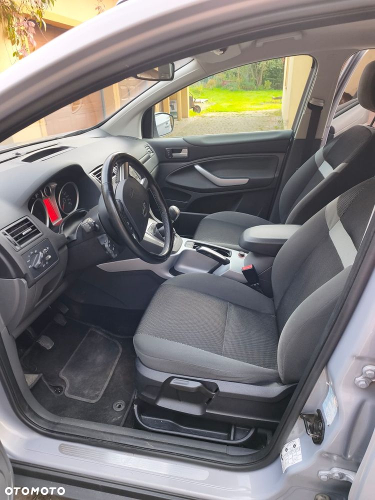 Ford Kuga 2.0 TDCi Trend - 8