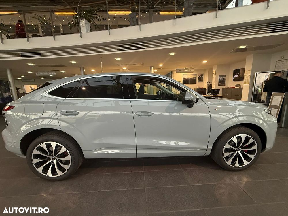 Audi Q3 Sportback 2.0 35 TDI S tronic S Line - 4