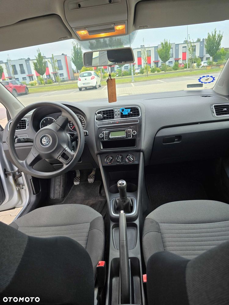 Volkswagen Polo - 6
