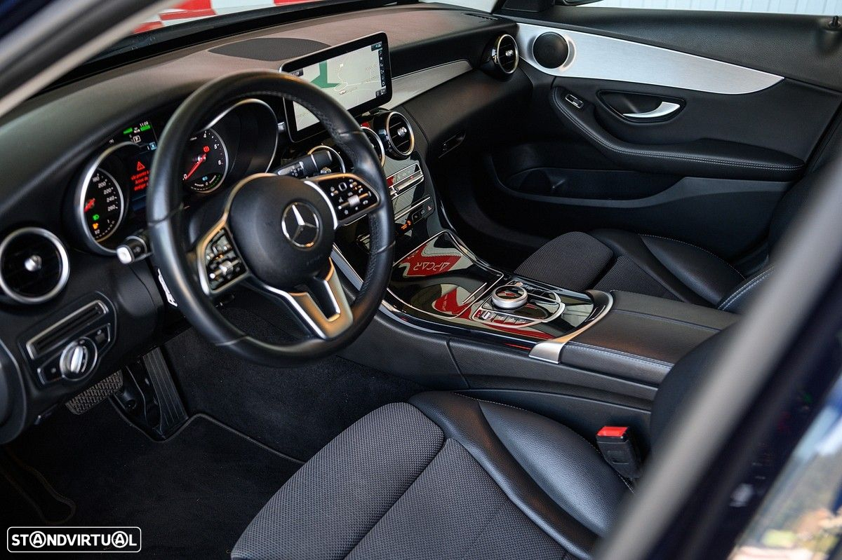 Mercedes-Benz C 300 de Avantgarde - 20