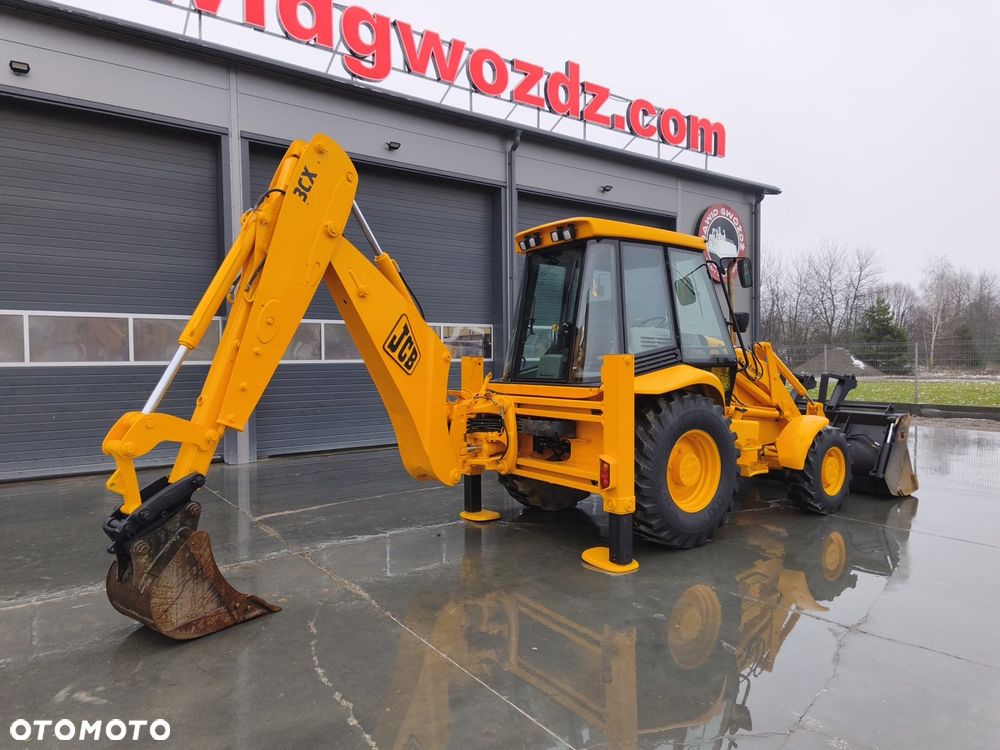 JCB 3CX - 5