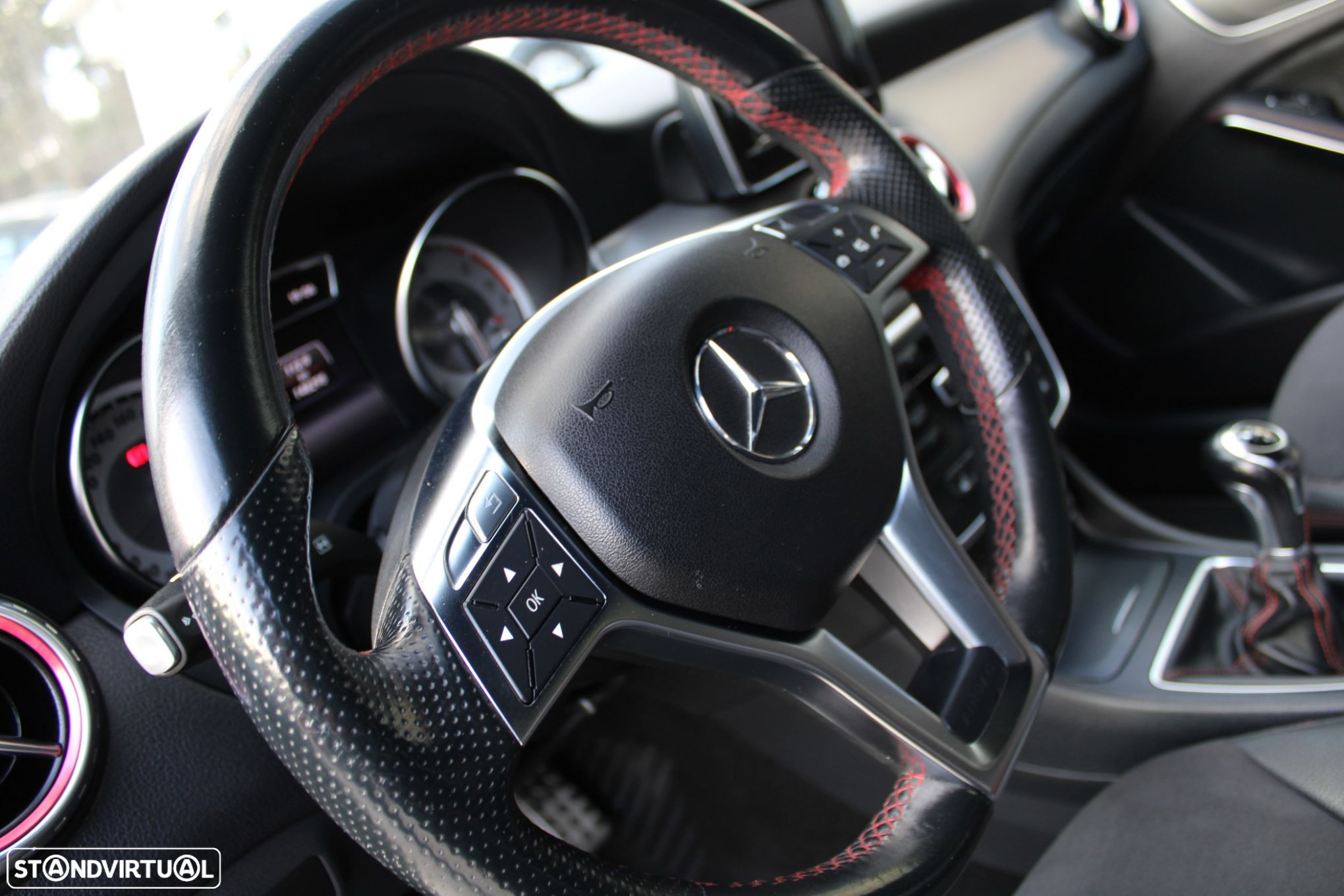 Mercedes-Benz GLA 200 CDi AMG Line - 5