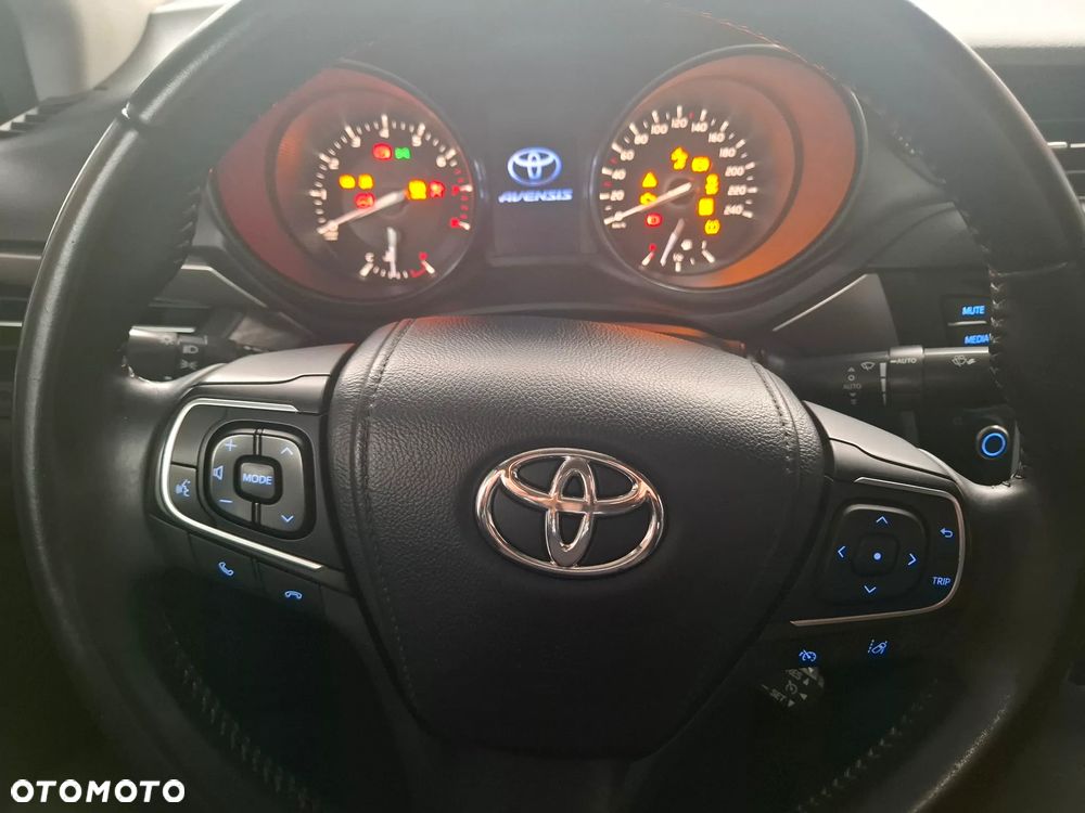 Toyota Avensis 1.8 Prestige - 29