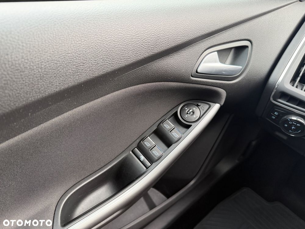 Ford Focus 1.0 EcoBoost Start-Stopp-System SYNC Edition - 15