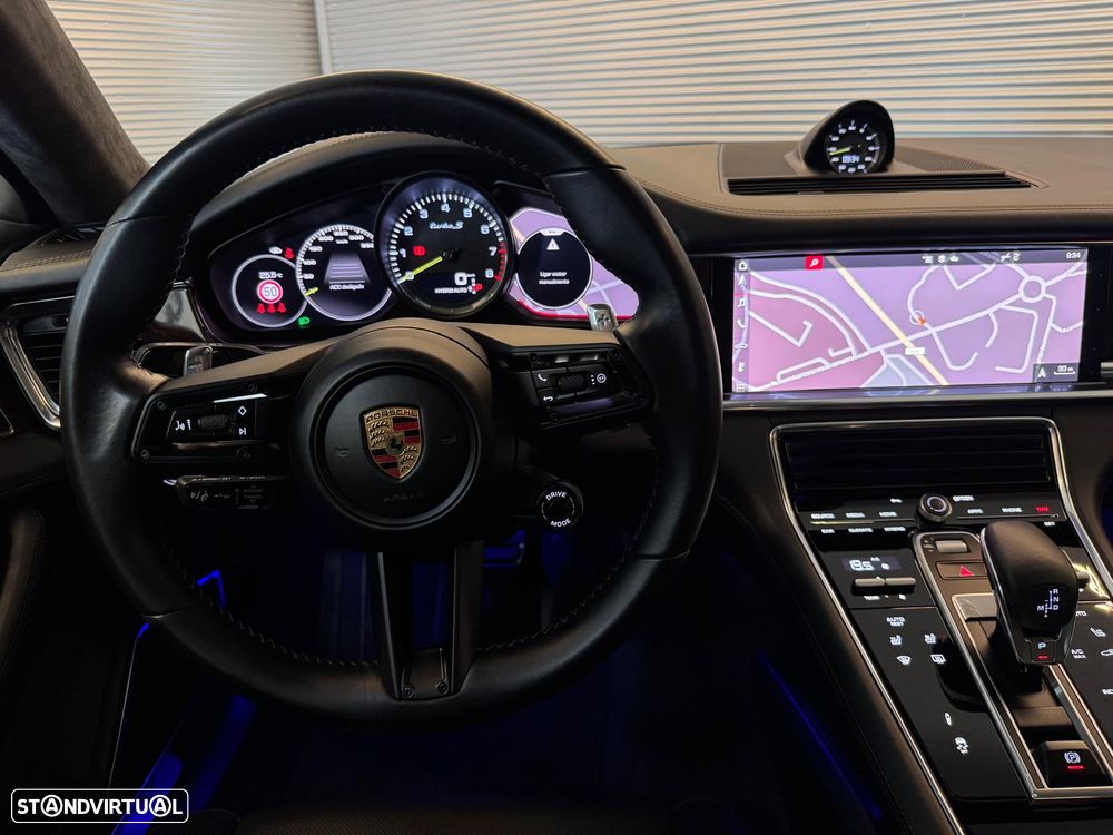 Porsche Panamera Sport Turismo Turbo S E-Hybrid - 25