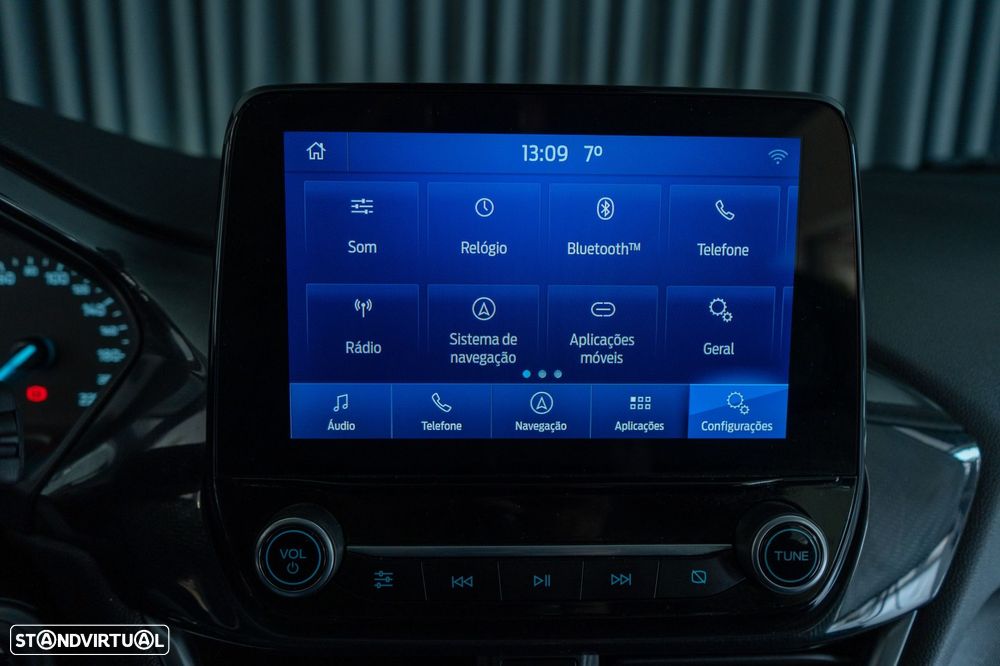 Ford Puma 1.0 EcoBoost Hybrid TITANIUM - 13