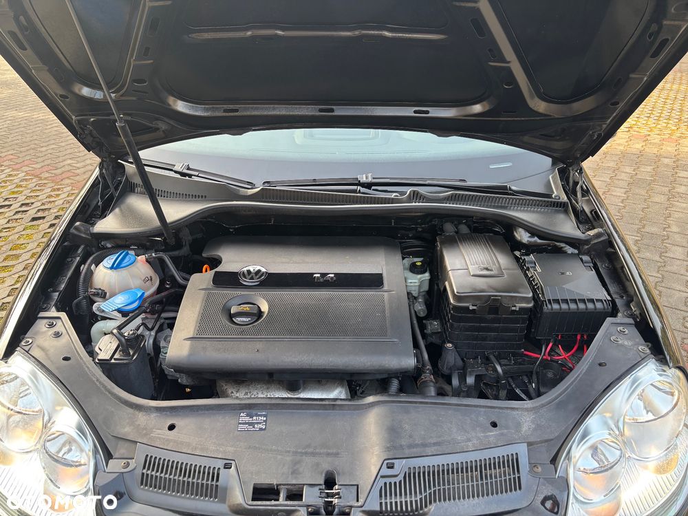 Volkswagen Golf - 17