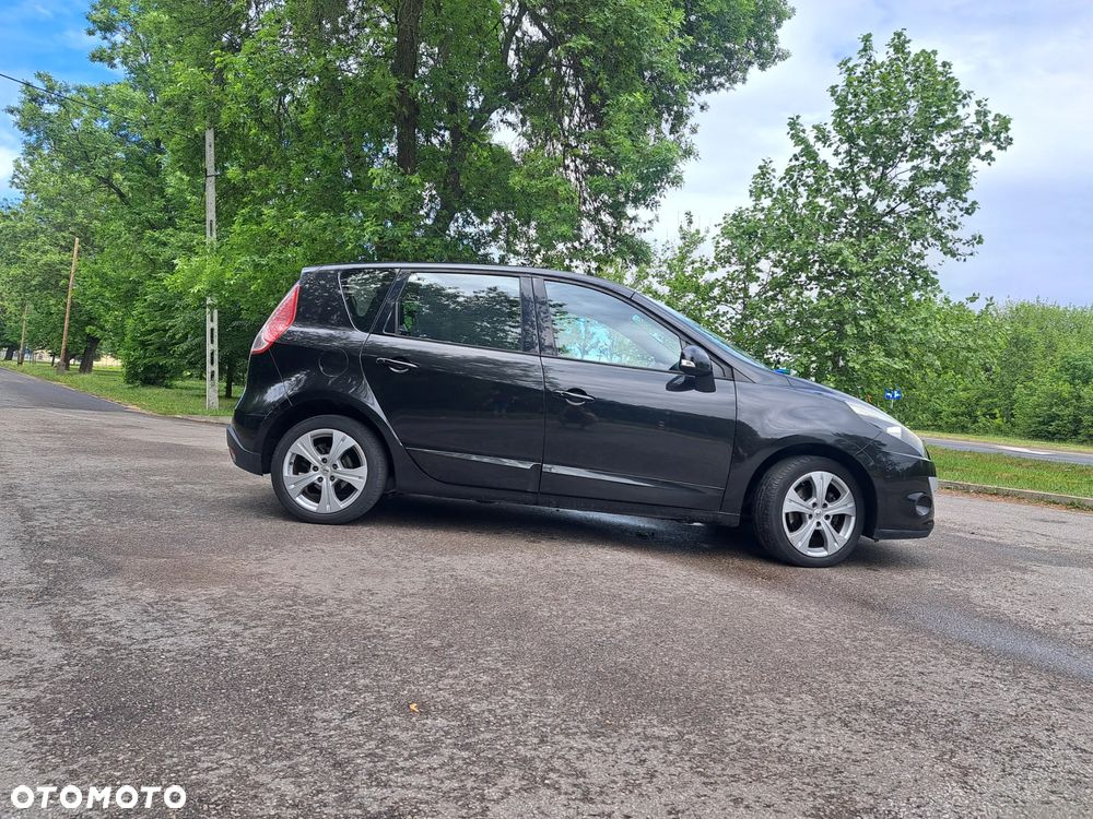 Renault Scenic - 8