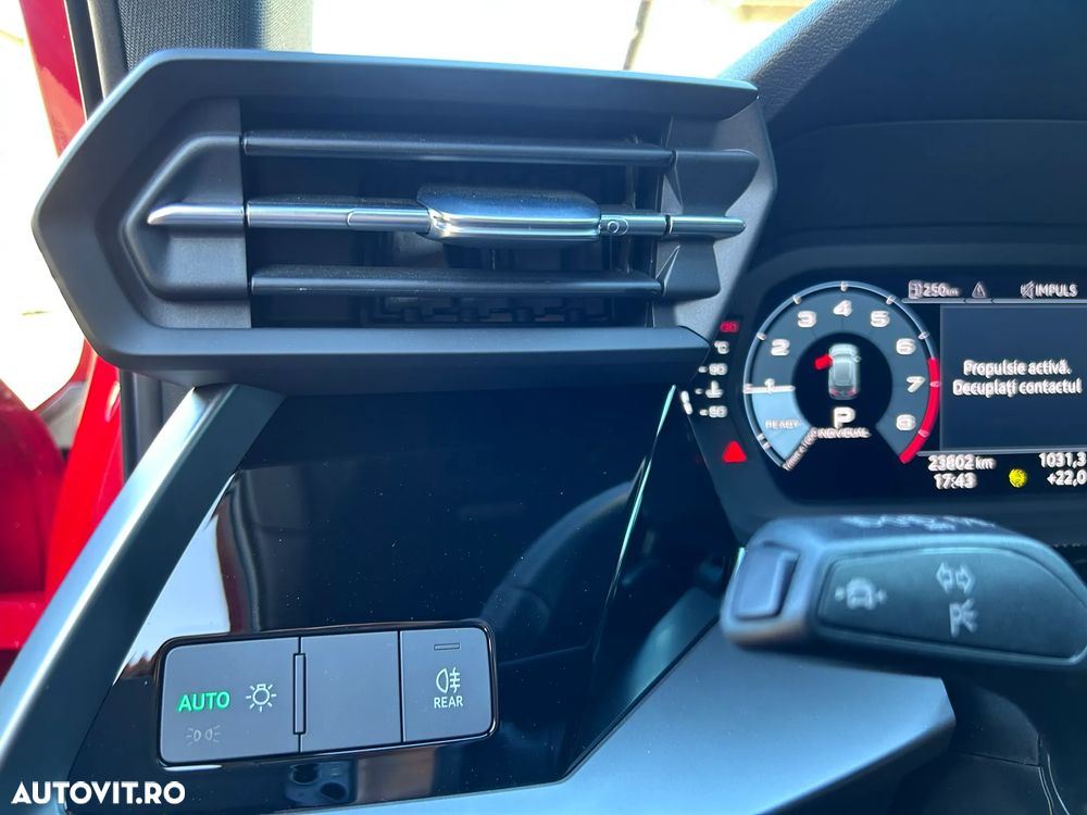 Audi A3 1.0 30 TFSI MHEV S tronic Basic - 17