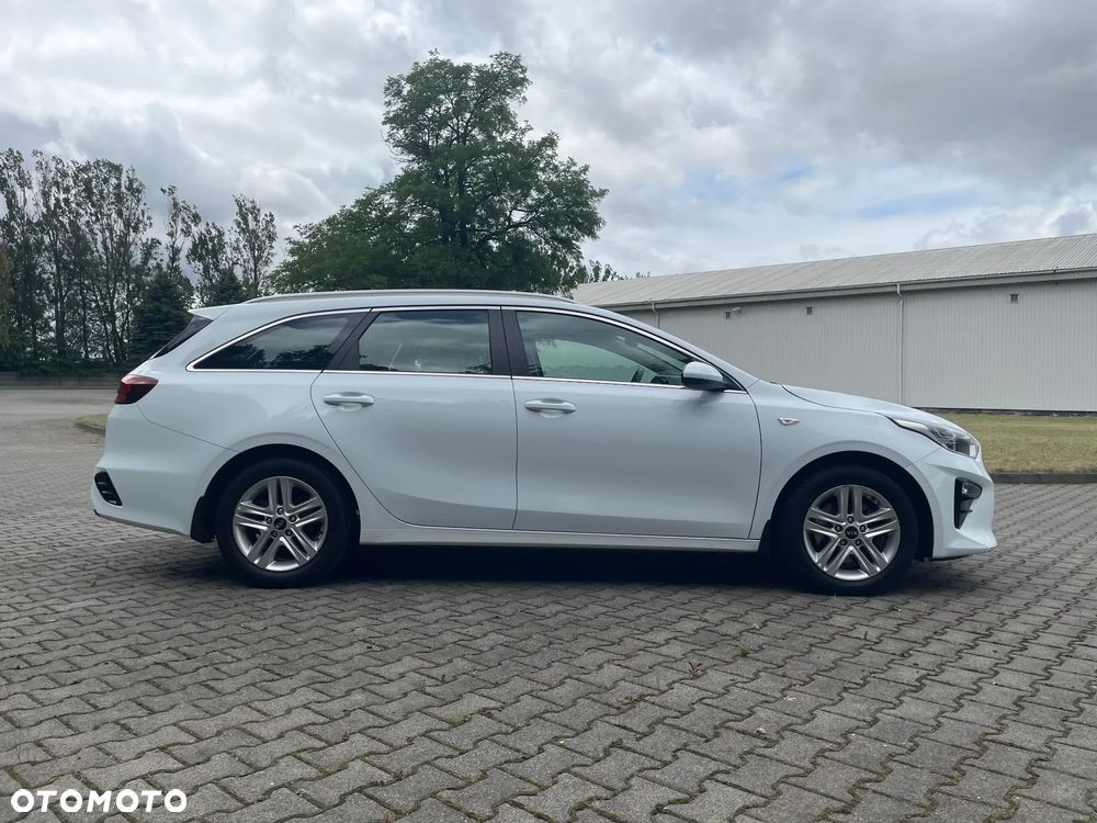 Kia Ceed 1.5 T-GDI M - 7