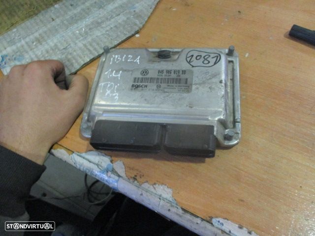 Centralina 045906019BB 0281011074 SEAT IBIZA 2003 1.4TDI BOSCH - 4