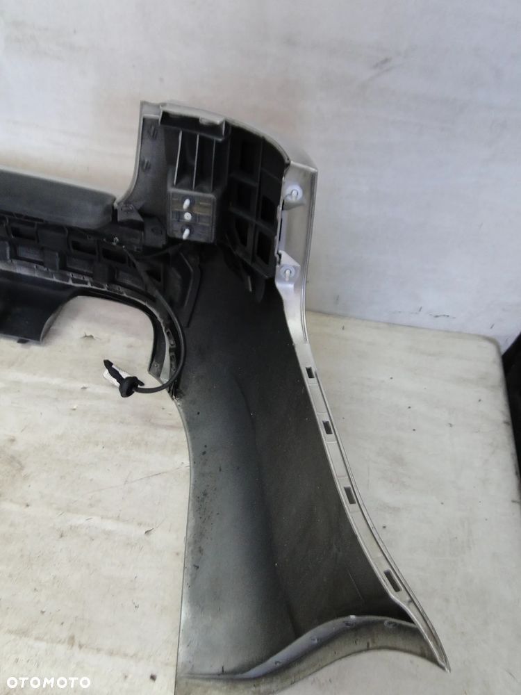 AUDI A4 B7 KOMBI ZDERZAK TYŁ TYLNY PDC CZUJNIKI COFANIA EUROPA - 26