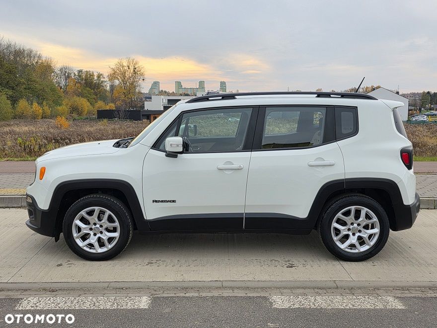 Jeep Renegade 1.6 E-torQ Longitude Adventure Edition - 3