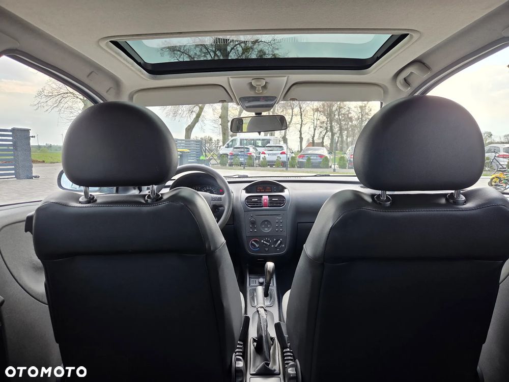 Opel Corsa - 10