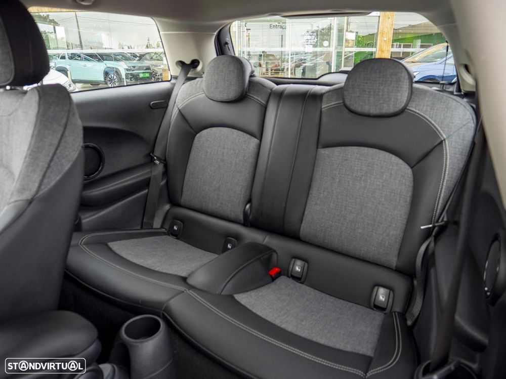 MINI 3 Portas Cooper SE - 25