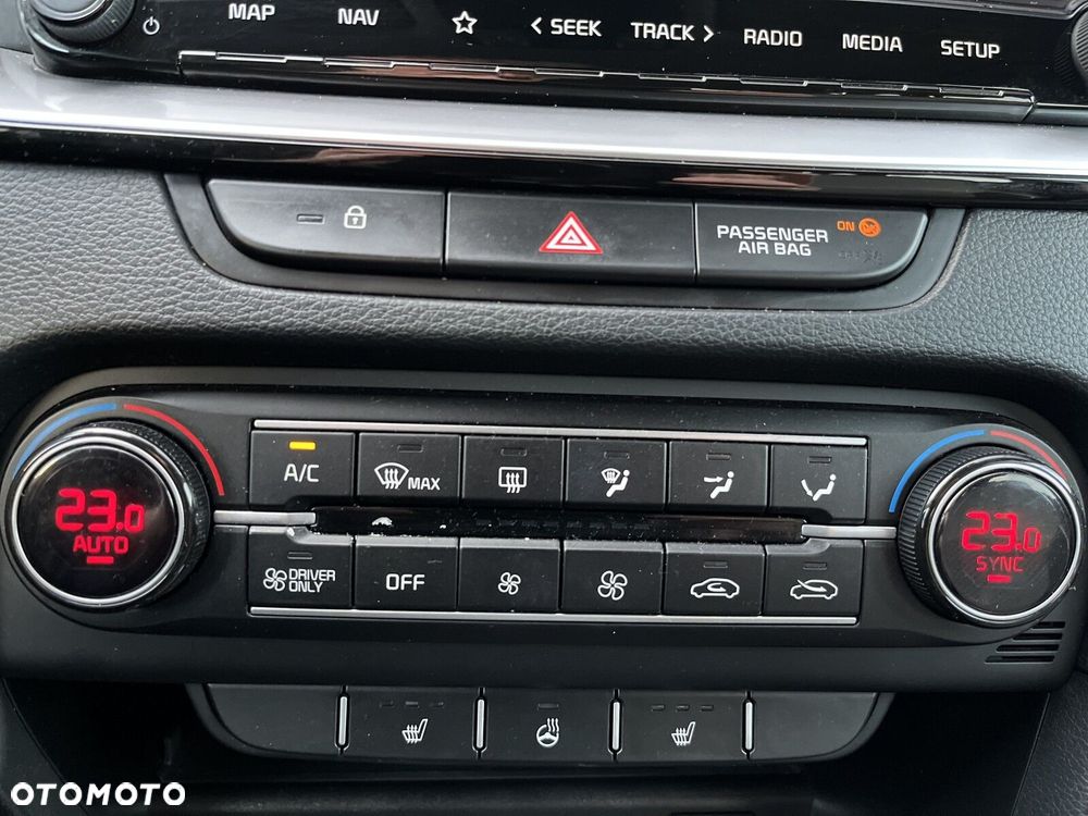 Kia Ceed - 26