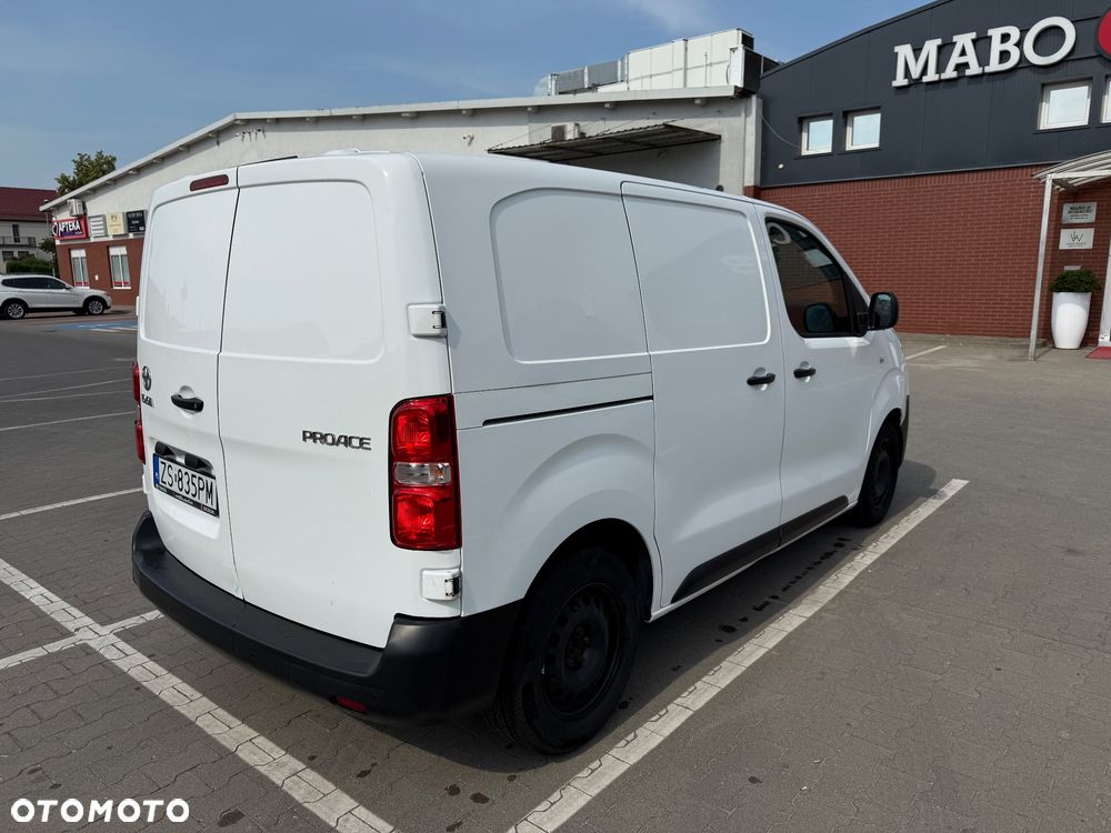 Toyota PROACE - 3