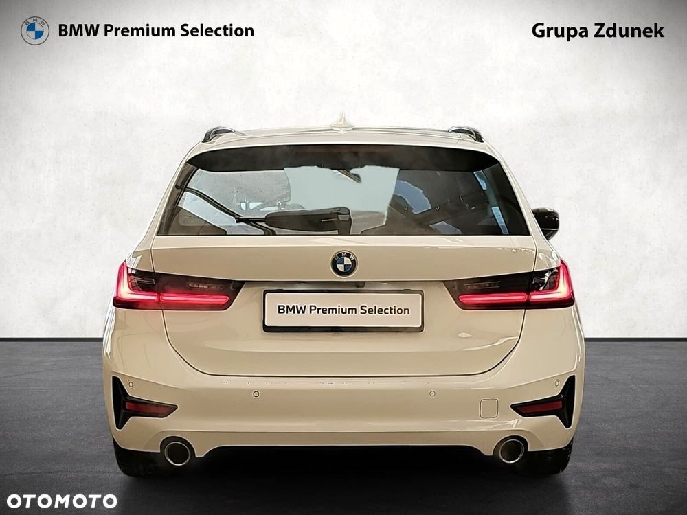 BMW Seria 3 320d xDrive Sport Line sport - 6
