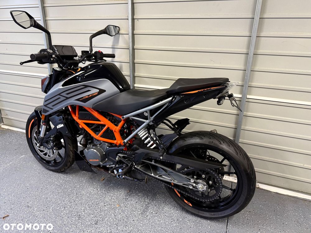 KTM Duke - 13