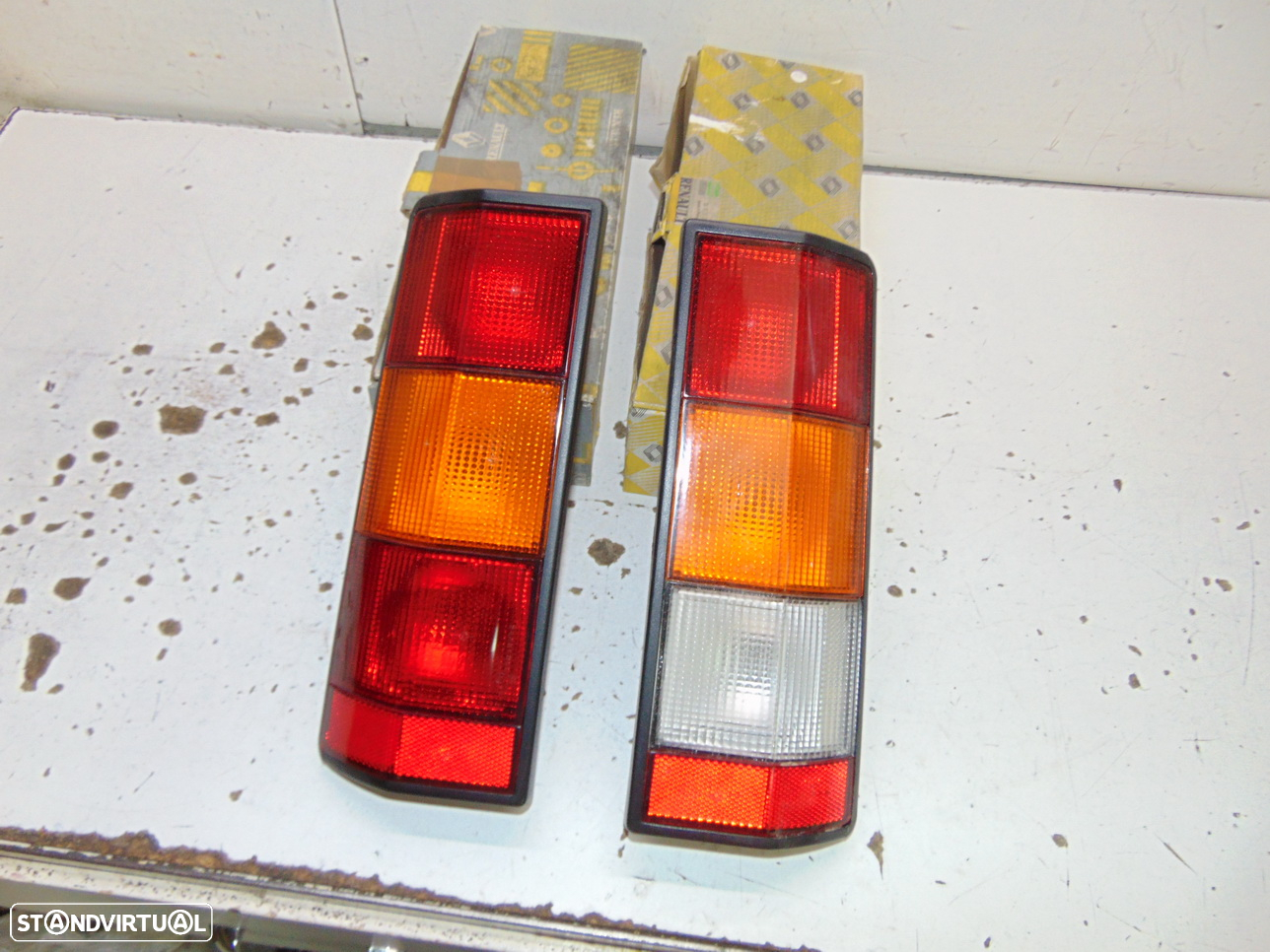 Renault express farolins - 3
