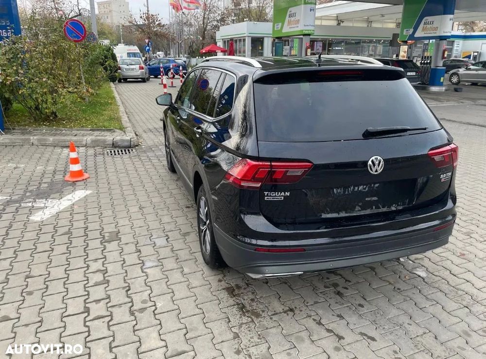 Volkswagen Tiguan 2.0 TDI 4Mot DSG Comfortline - 2