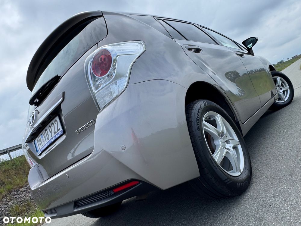Toyota Verso 1.8 5-Sitzer Skyview Edition - 21