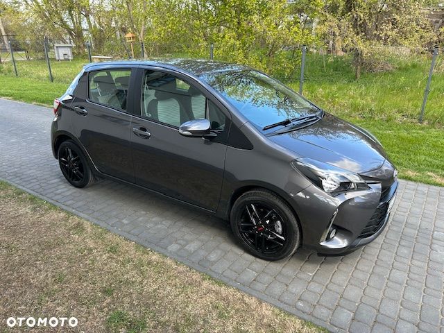 Toyota Yaris 1.5 Premium CVT - 30