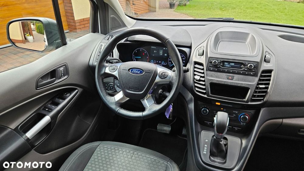 Ford Tourneo Connect - 19