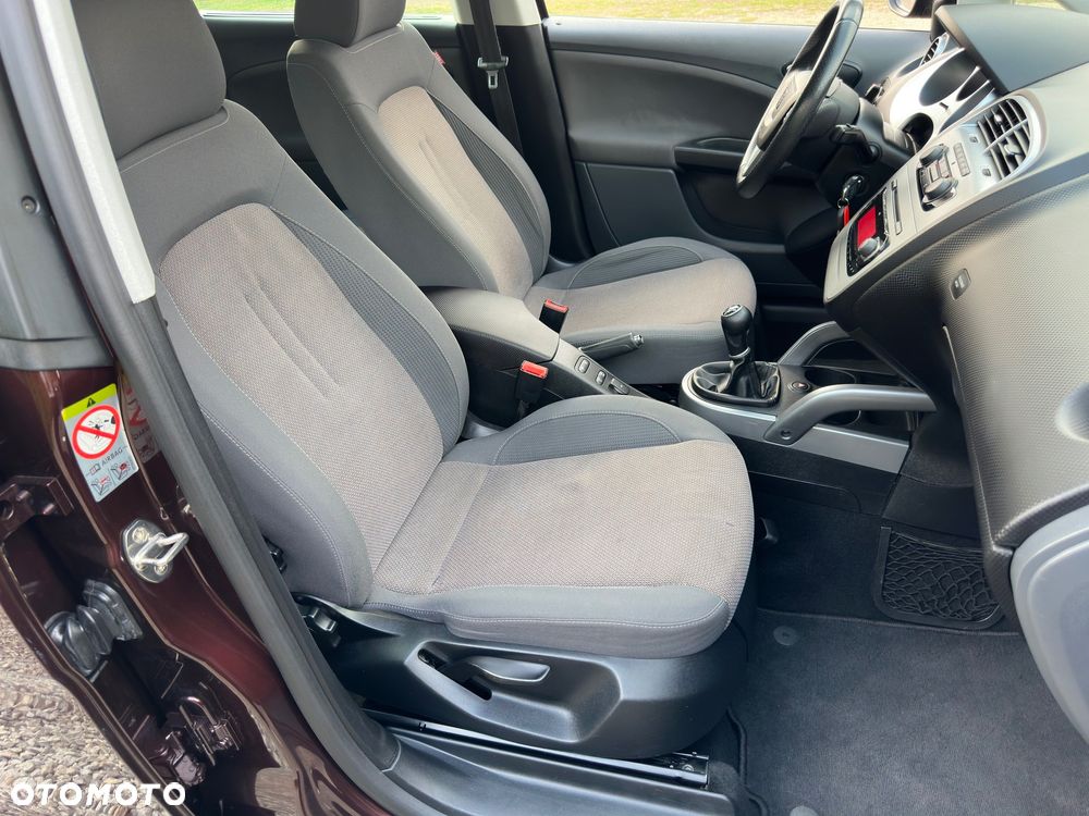 Seat Altea XL 2.0 TDI DPF Style - 22