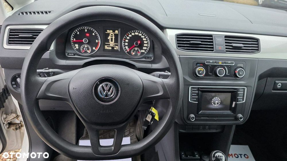 Volkswagen Caddy - 15