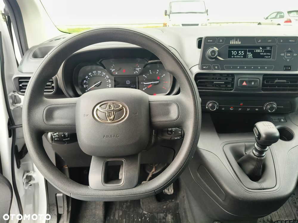 Toyota Proace City - 13