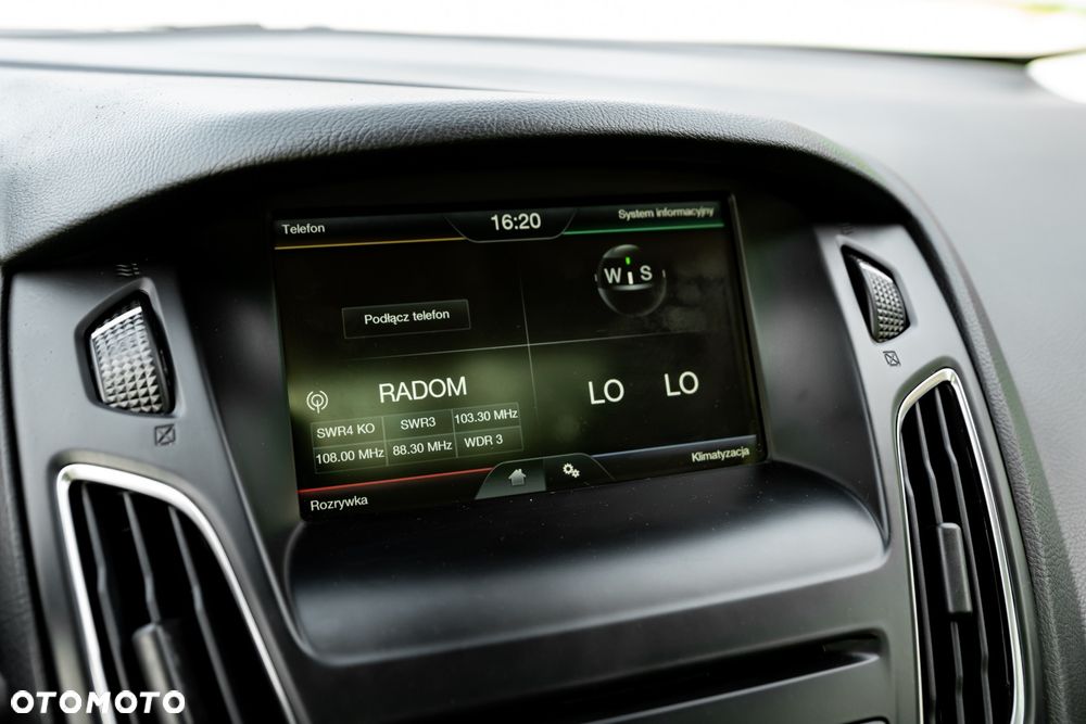 Ford Focus 1.0 EcoBoost Trend - 32