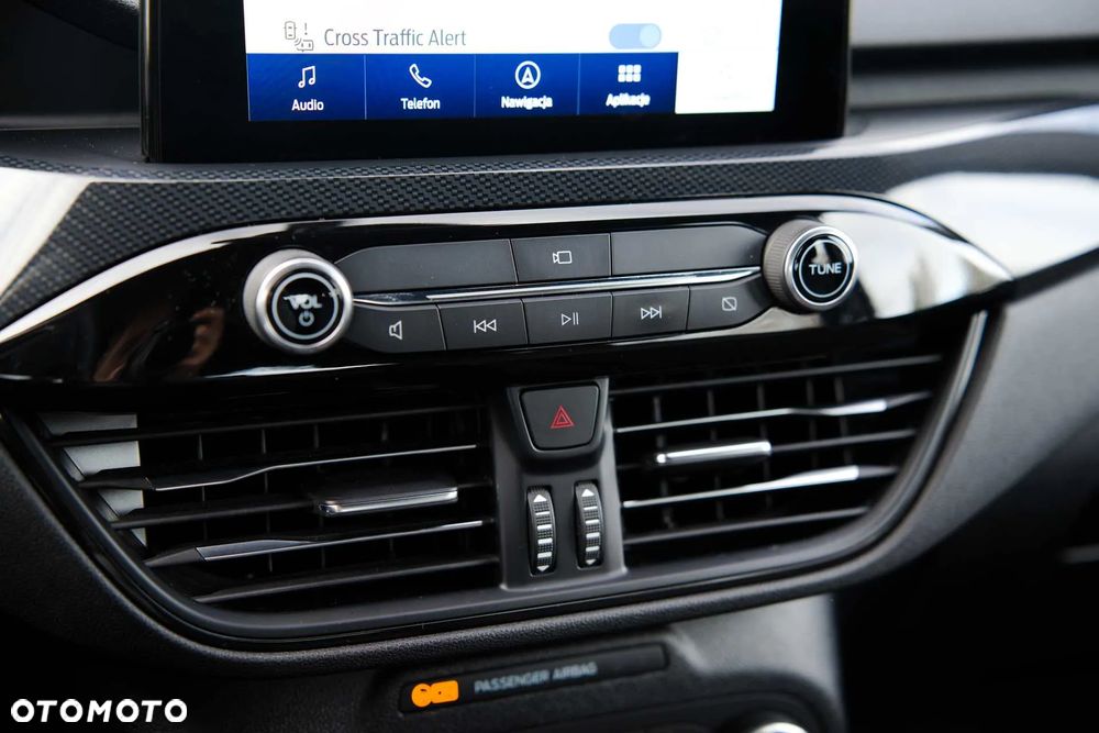 Ford Kuga 2.0 EcoBlue 4x4 ST-LINE - 24