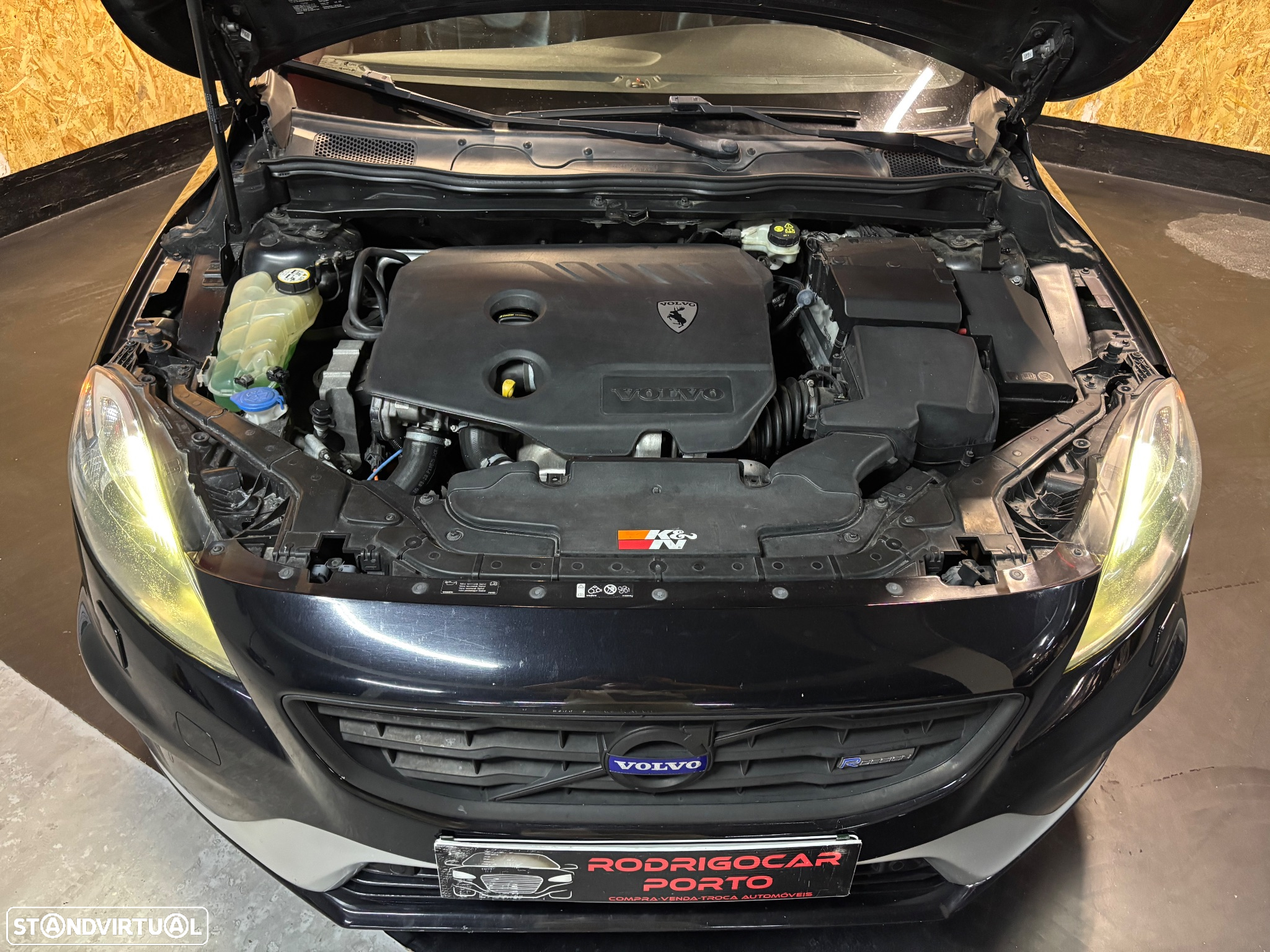 Volvo V40 1.6 D2 R-Design - 30