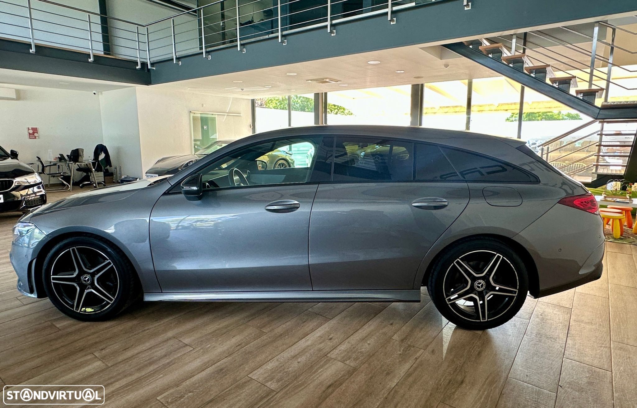 Mercedes-Benz CLA 200 d Shooting Brake AMG Line Aut. - 3