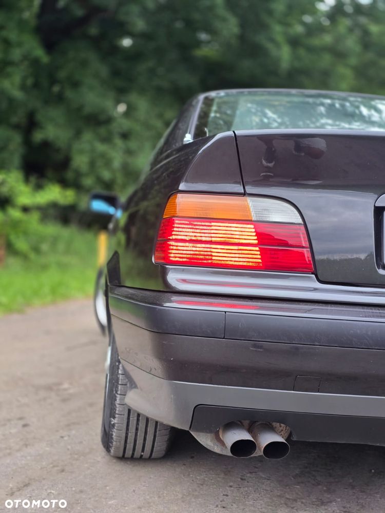 BMW Seria 3 - 19