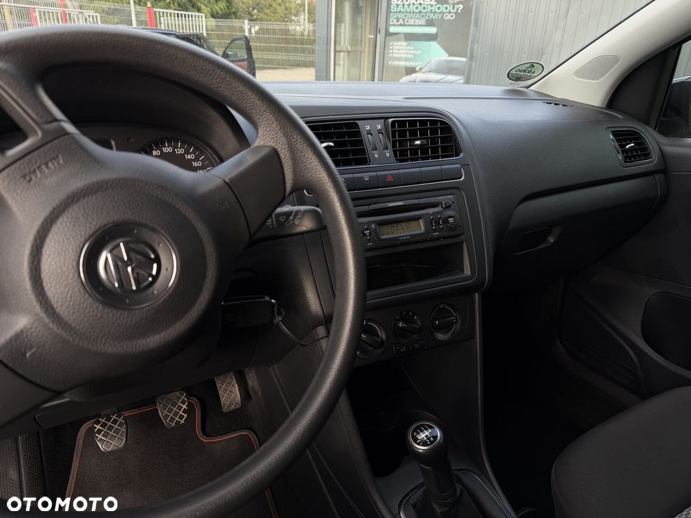 Volkswagen Polo - 16