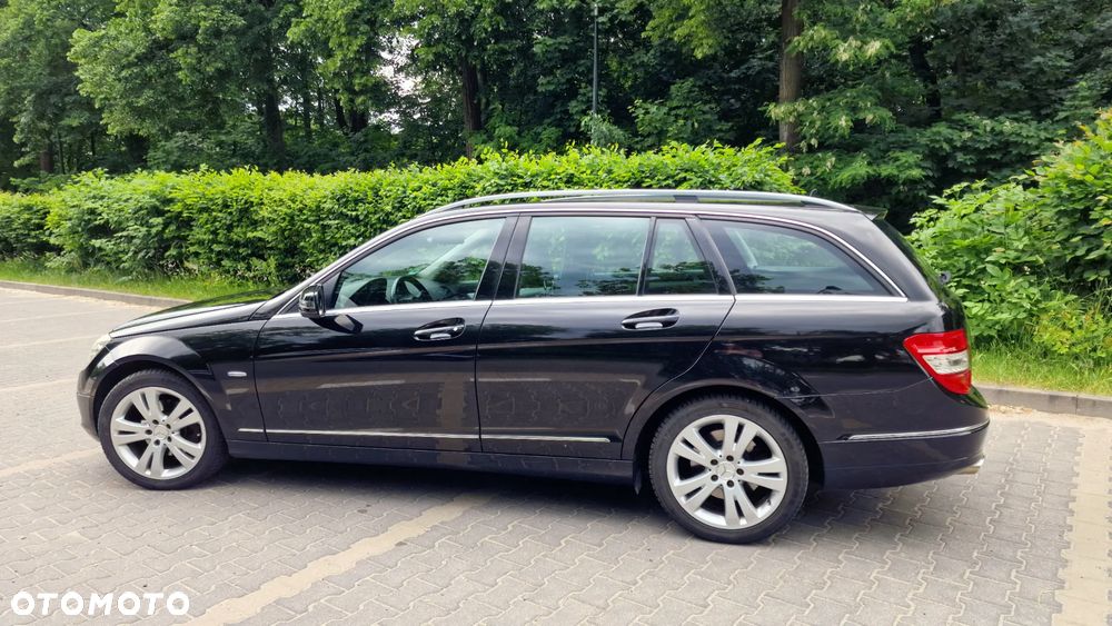 Mercedes-Benz Klasa C 220 CDI DPF BlueEFFICIENCY - 4