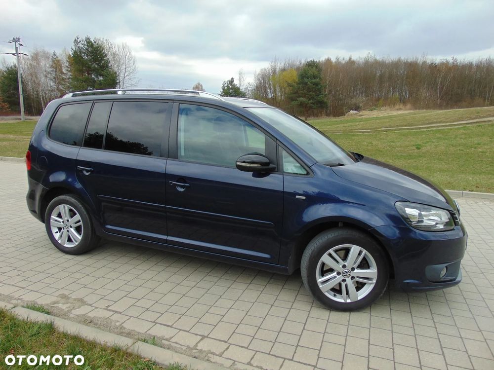 Volkswagen Touran 2.0 TDI DPF MATCH - 32