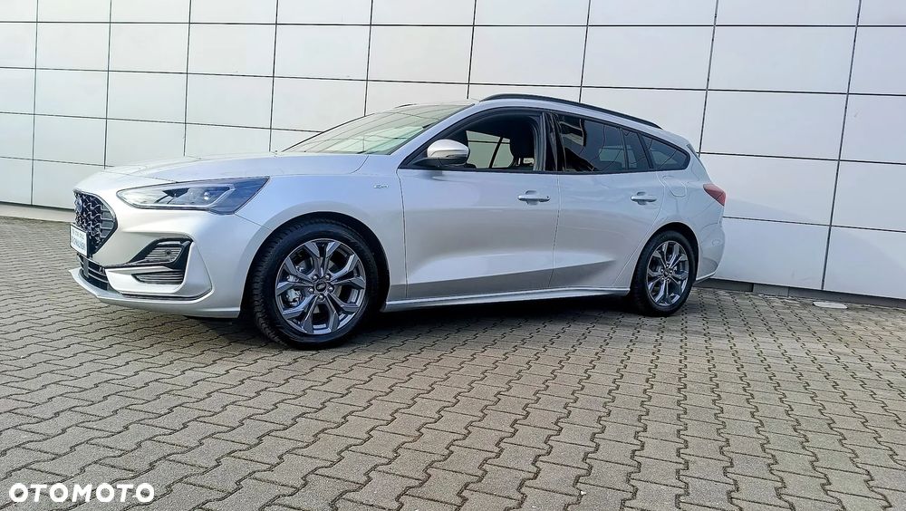 Ford Focus 1.0 EcoBoost ST-Line X - 2