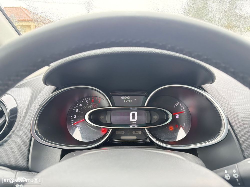 Renault Clio 0.9 TCe Limited - 15